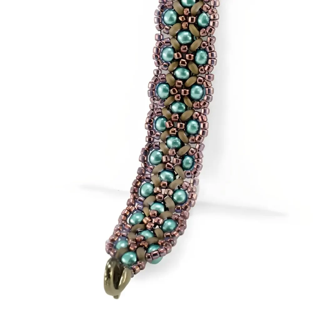 Patchwork Bracelet Pattern - Image 3